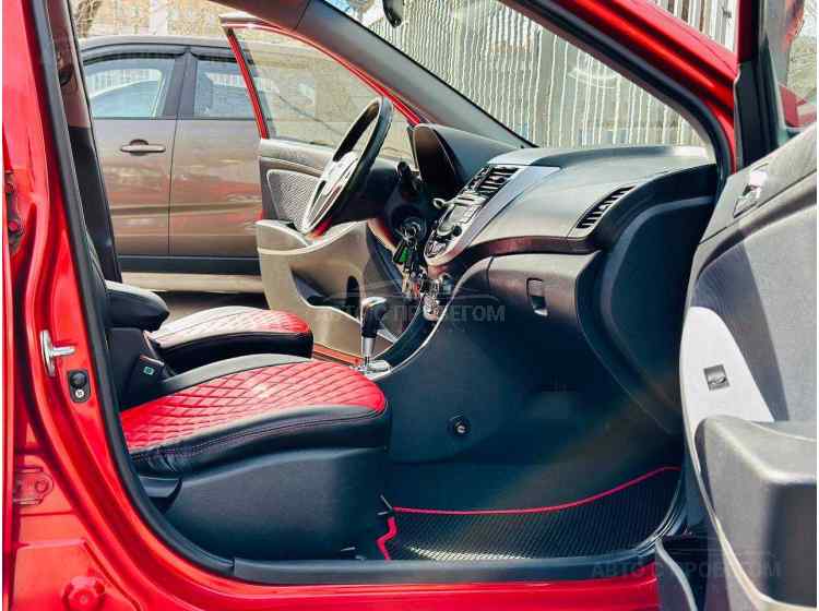 Hyundai Solaris I