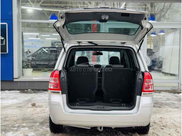 Opel Zafira B Рестайлинг